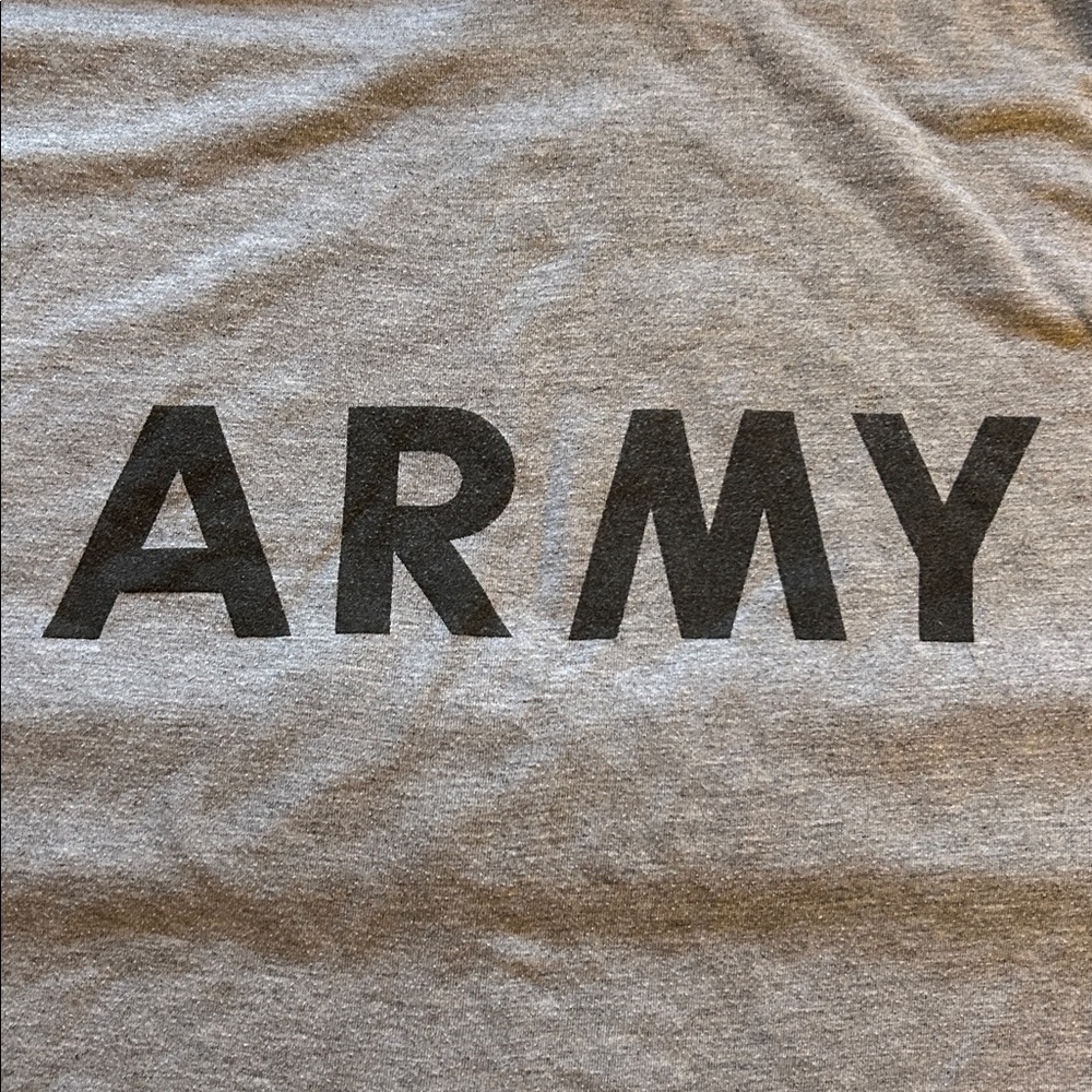 ARMY-Issued Shirt Physical Fitness Uniform Tee, Unicor Jesup Georgia, Large